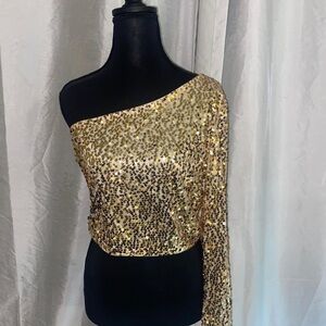 Elegant Gold Sequin One-Shoulder Blouse